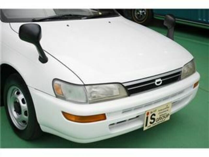 COROLLA VAN