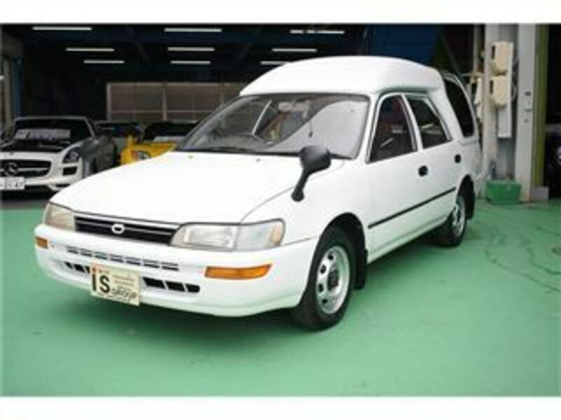 COROLLA VAN
