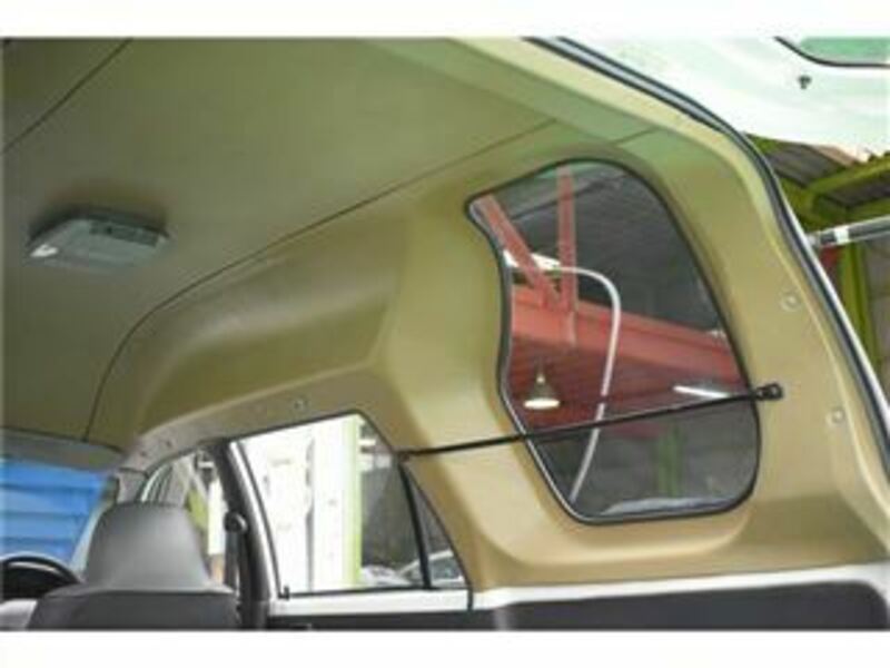 COROLLA VAN