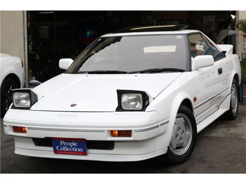 TOYOTA MR2