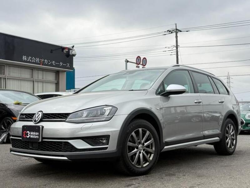 VOLKSWAGEN GOLF ALLTRACK
