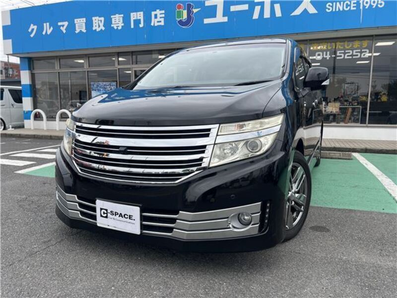 NISSAN ELGRAND