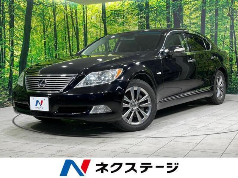 LEXUS LS