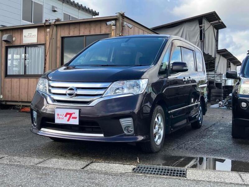 NISSAN SERENA