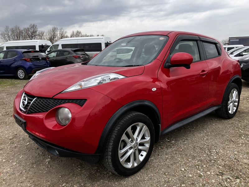 NISSAN JUKE