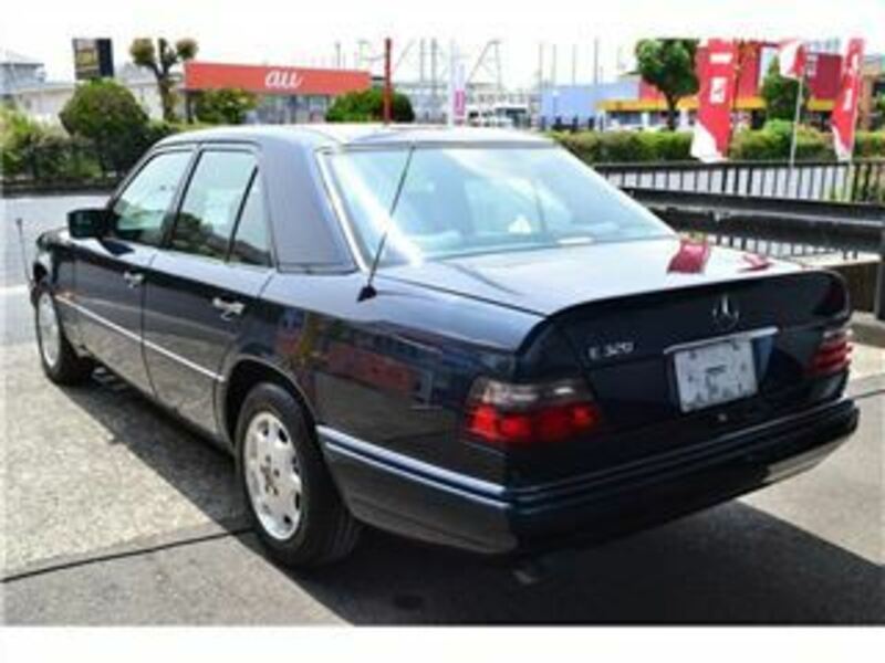 E-CLASS