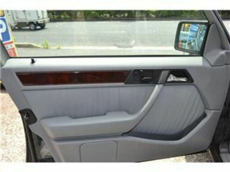 E-CLASS
