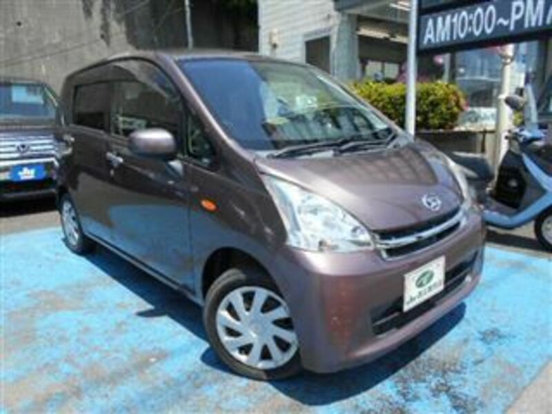 DAIHATSU　MOVE