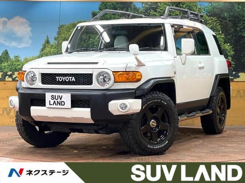 TOYOTA FJ CRUISER