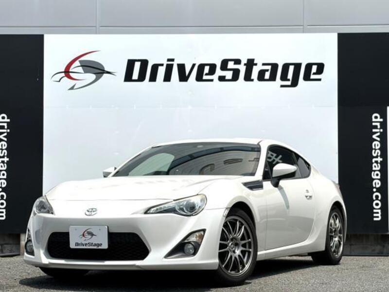 TOYOTA 86