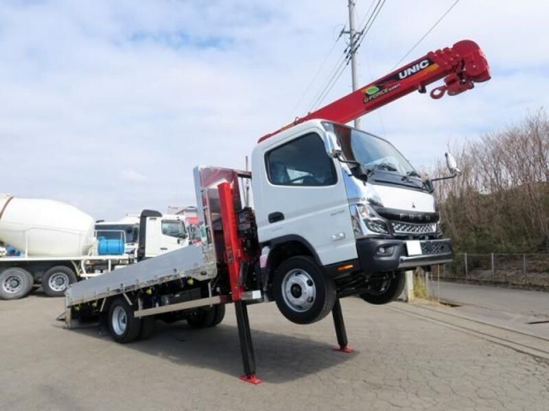 MITSUBISHI CANTER