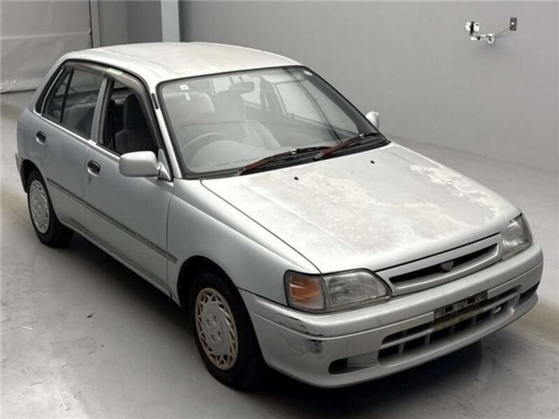TOYOTA STARLET