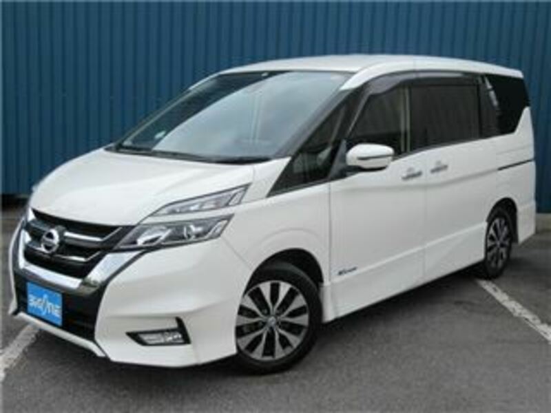 NISSAN　SERENA