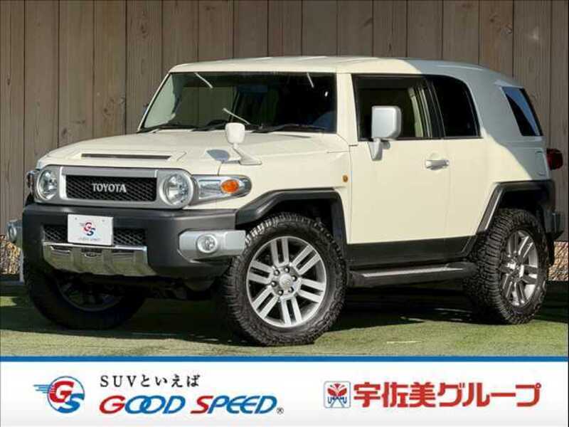 TOYOTA FJ CRUISER
