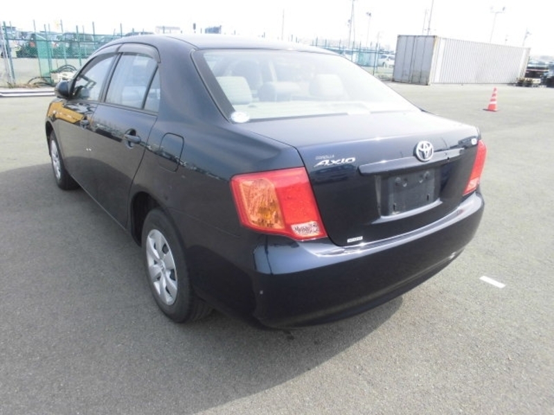 COROLLA AXIO