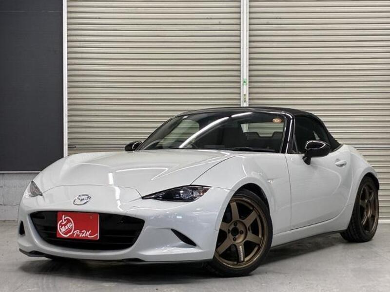 MAZDA ROADSTER