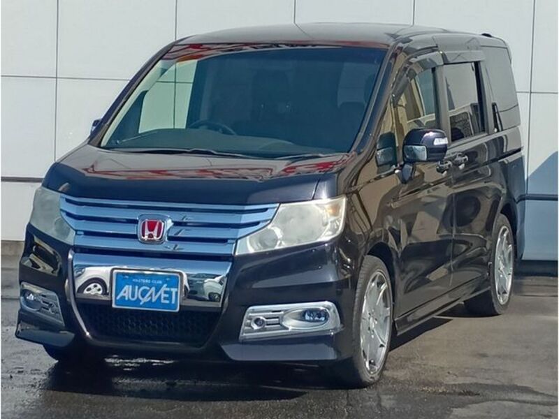 HONDA STEPWAGON SPADA