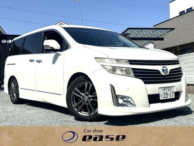 NISSAN ELGRAND