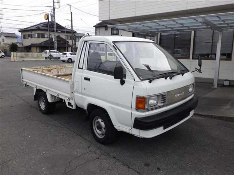 TOYOTA TOWNACE TRUCK