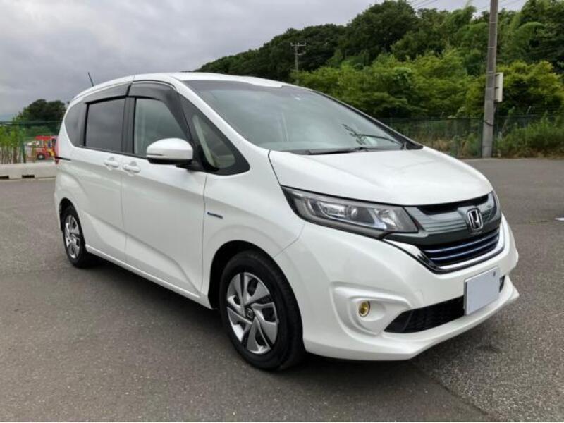 HONDA FREED HYBRID