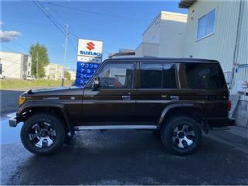 LAND CRUISER PRADO