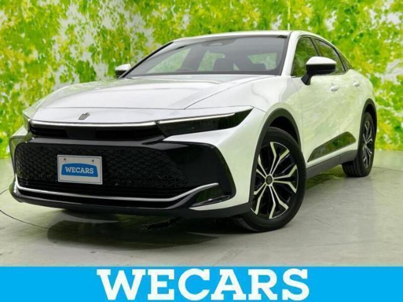 TOYOTA CROWN CROSSOVER