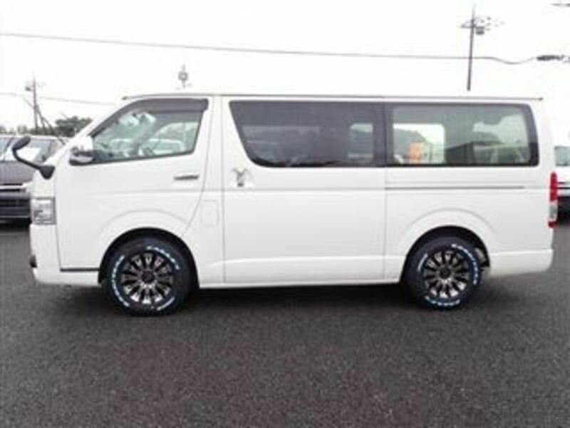 HIACE VAN-3