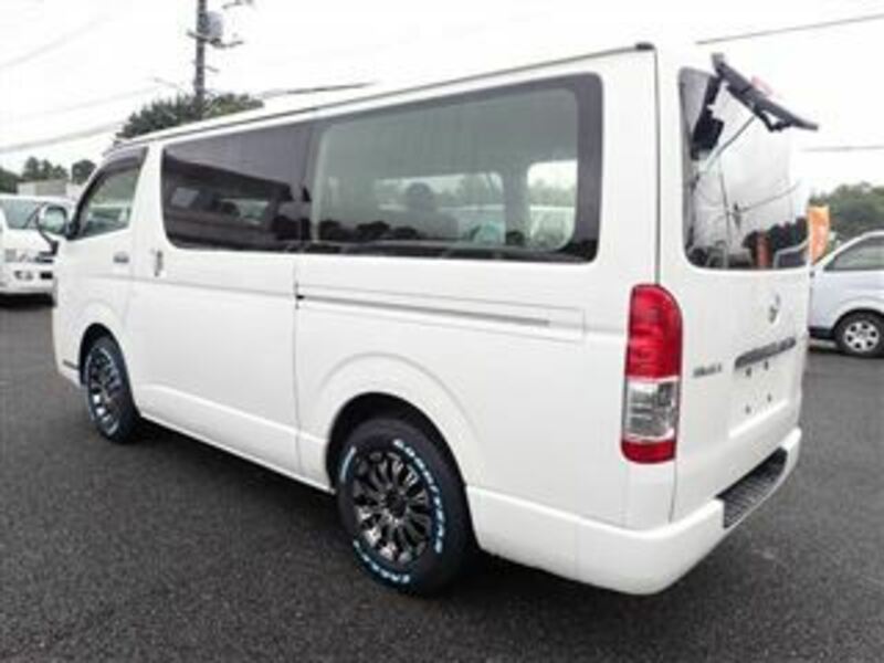 HIACE VAN-4