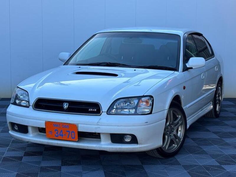 SUBARU LEGACY B4