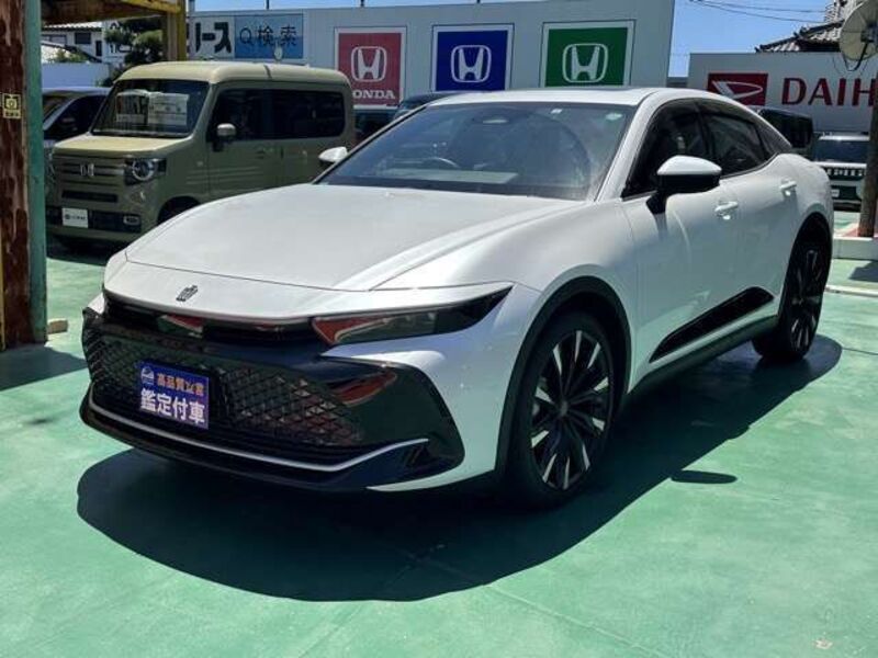 TOYOTA CROWN CROSSOVER