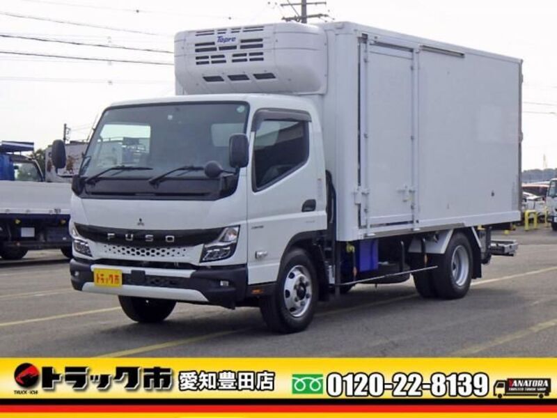 MITSUBISHI CANTER