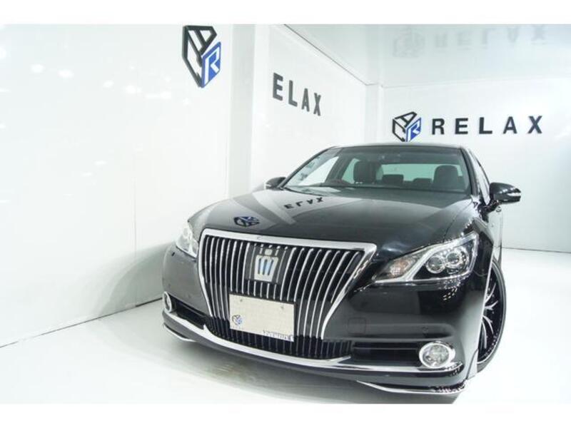 TOYOTA CROWN MAJESTA