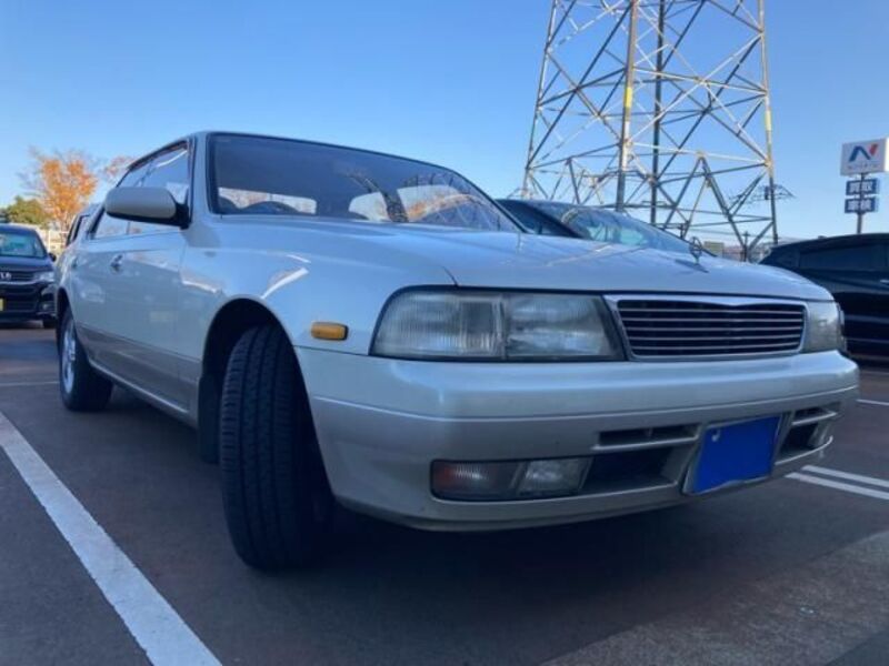 NISSAN LAUREL