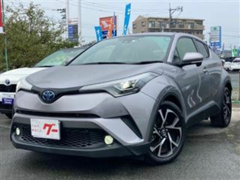 TOYOTA　C-HR