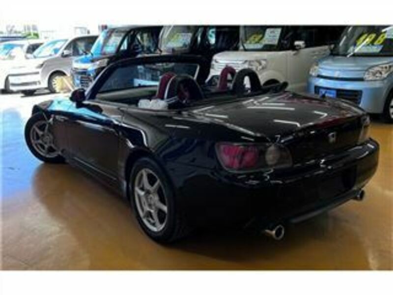 S2000