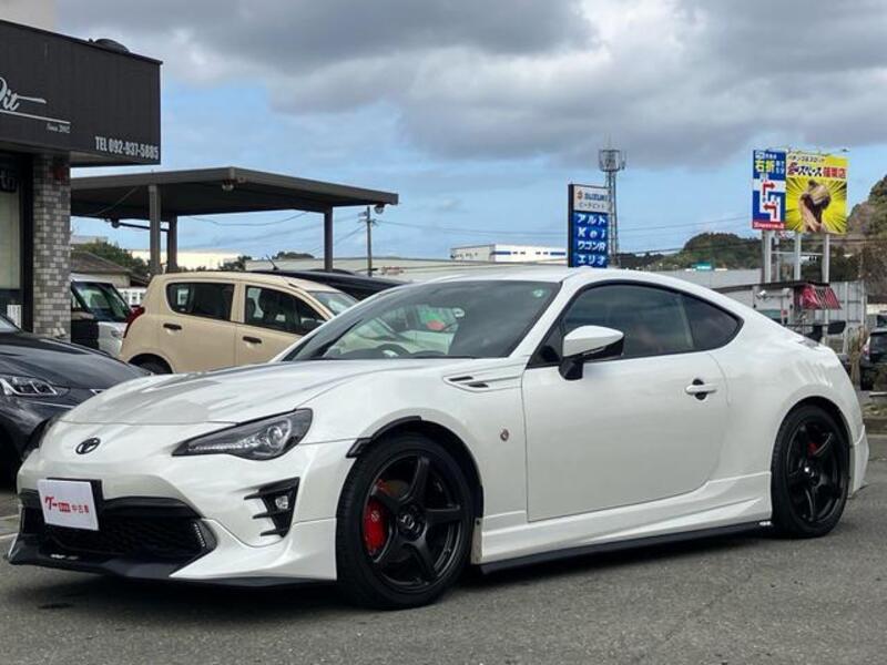 TOYOTA 86