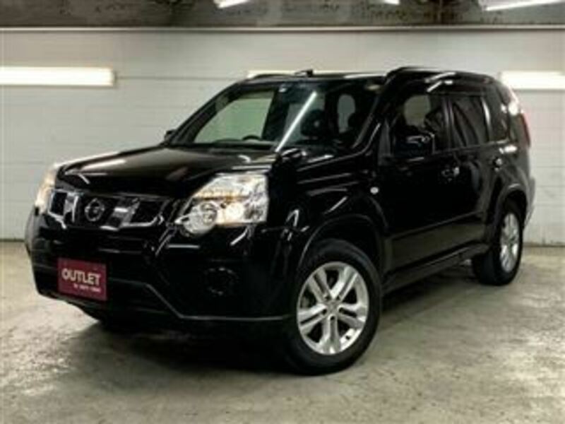 NISSAN　X-TRAIL