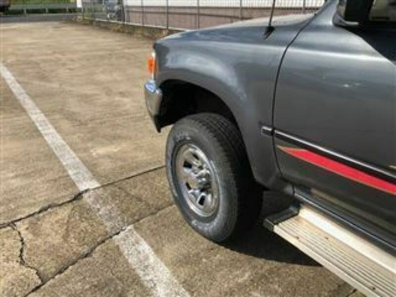 HILUX SURF