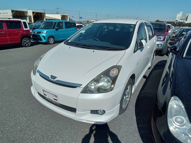 TOYOTA WISH
