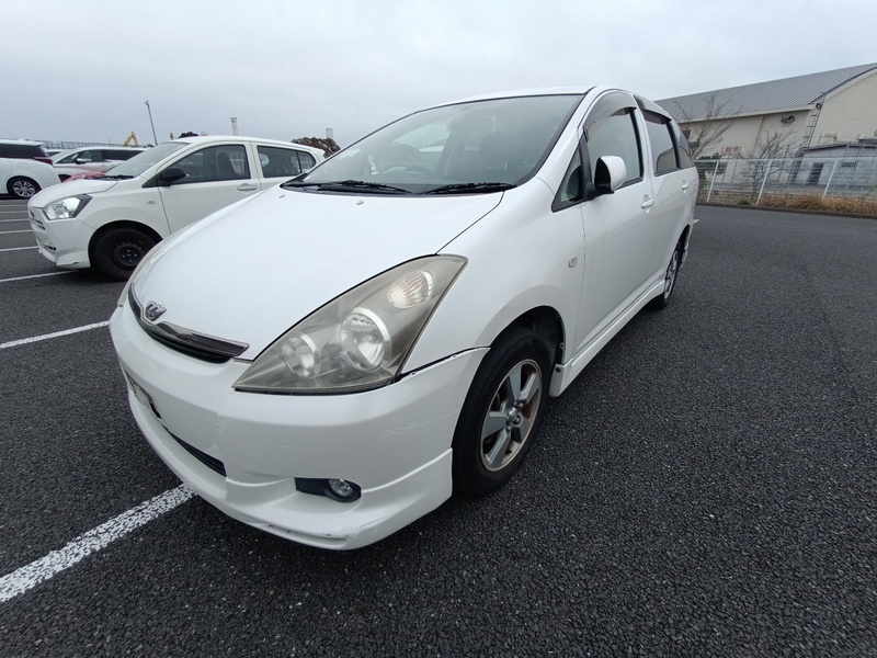 TOYOTA WISH