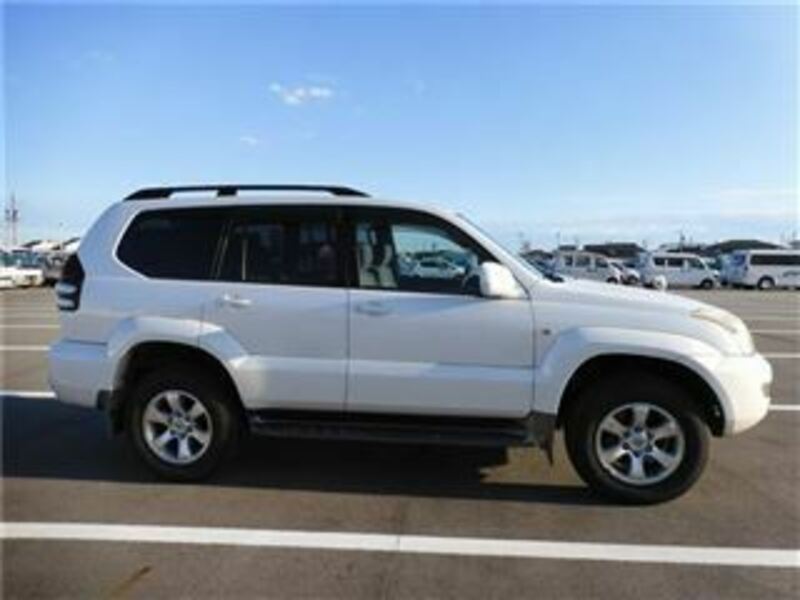 LAND CRUISER PRADO-6