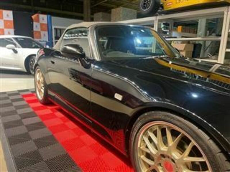 S2000