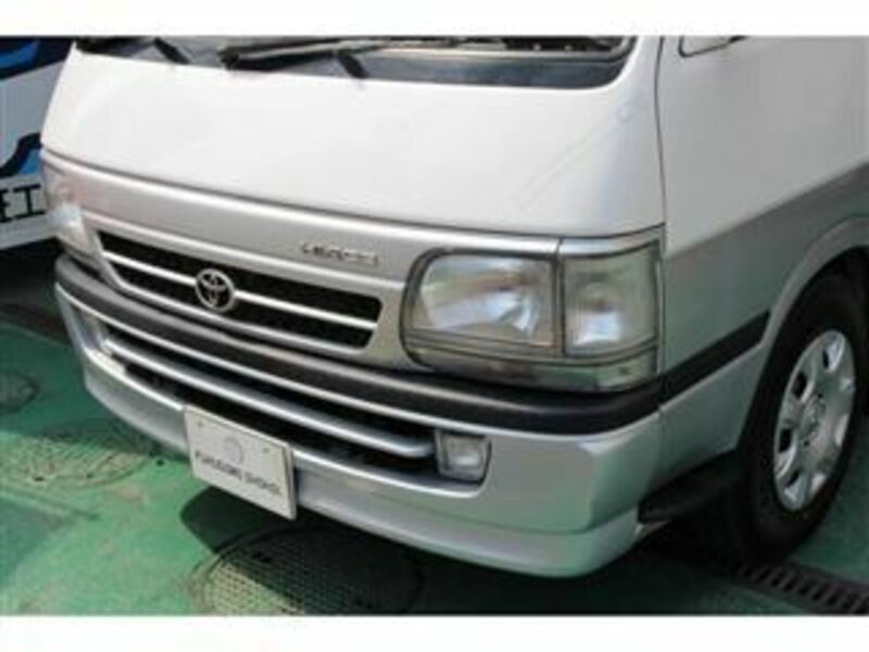 HIACE VAN-49