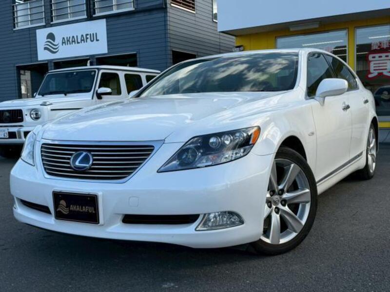 LEXUS LS
