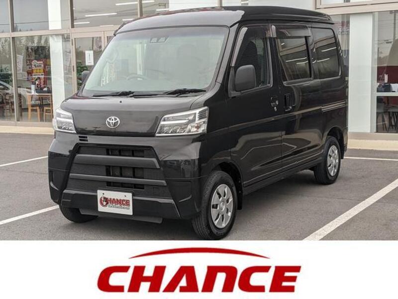 TOYOTA PIXIS VAN