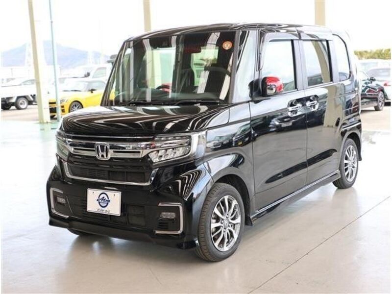 HONDA N BOX CUSTOM