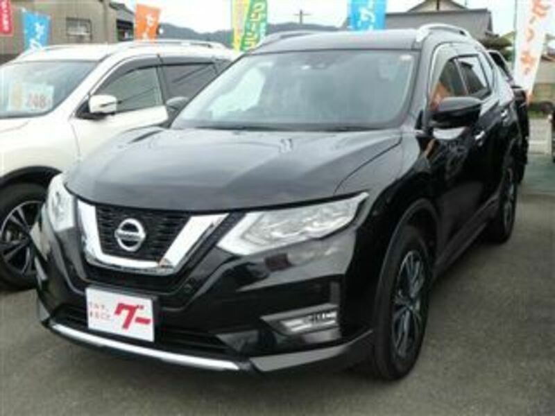 NISSAN　X-TRAIL