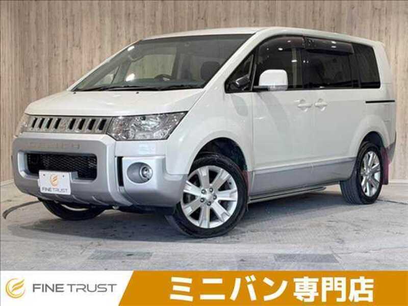 MITSUBISHI DELICA
