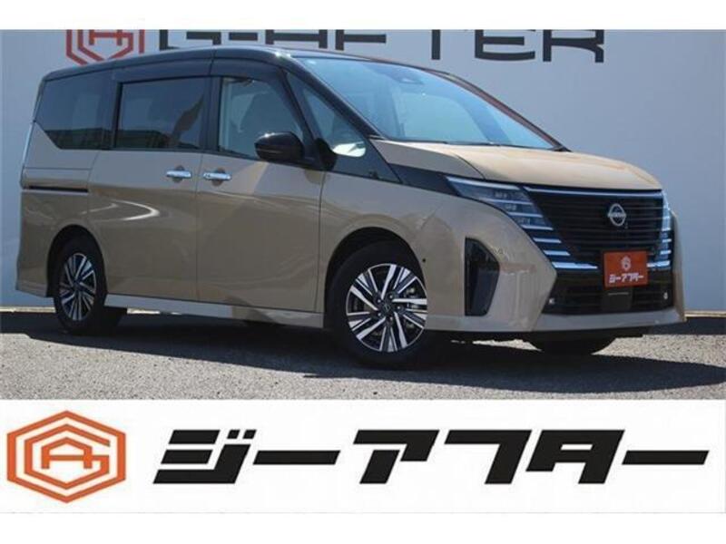 NISSAN SERENA