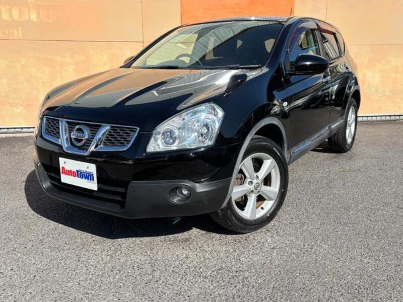 NISSAN DUALIS